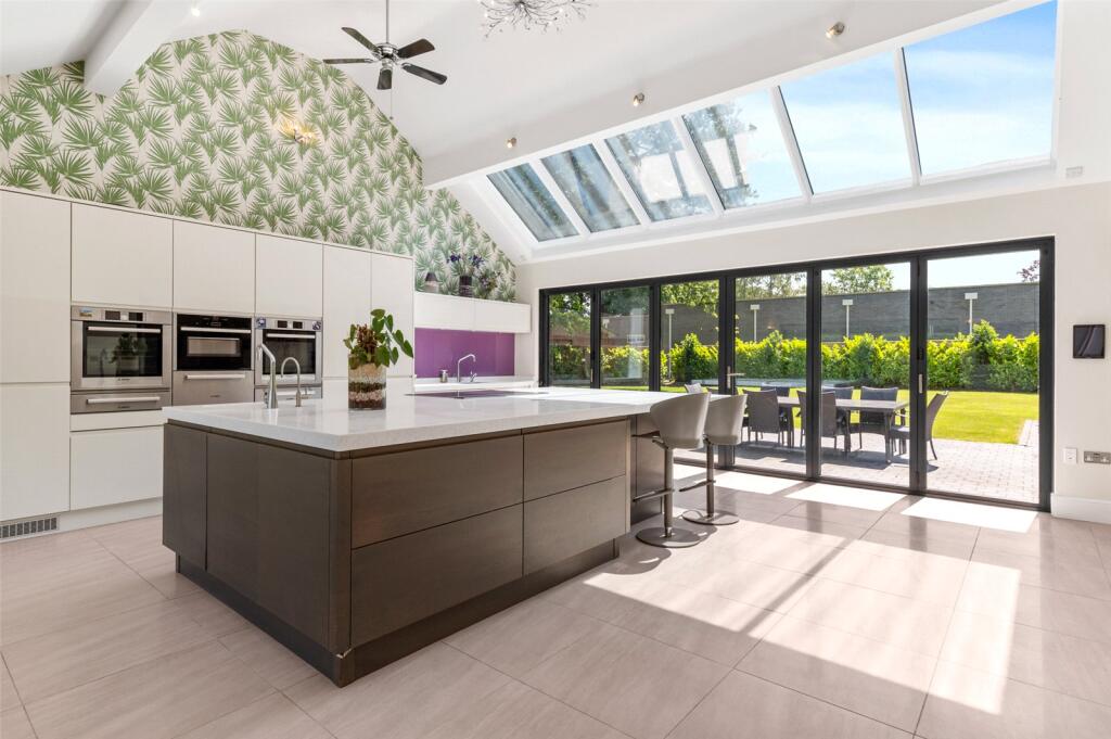 Living Kitchen A