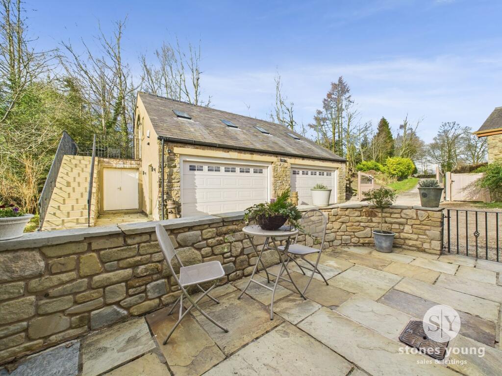 Double Storey Detached Annexe And Garages