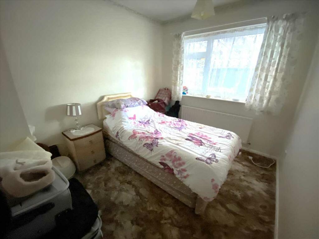 Bedroom 2: