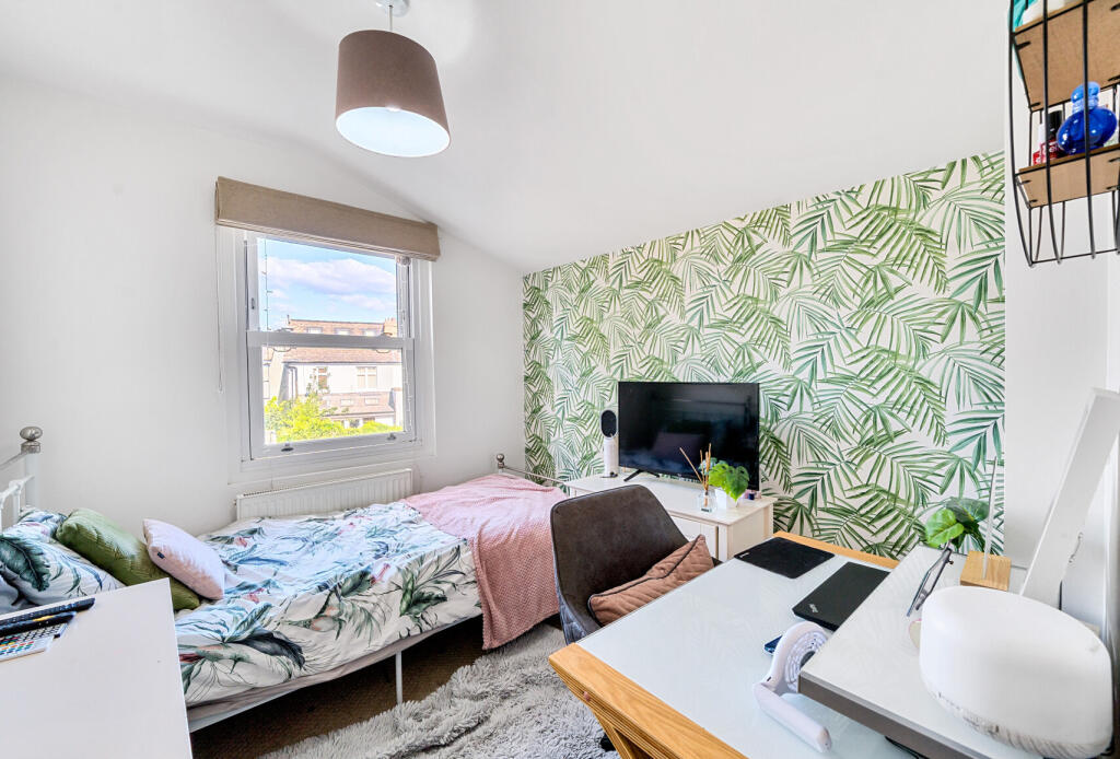 1357152-8-68d589d...