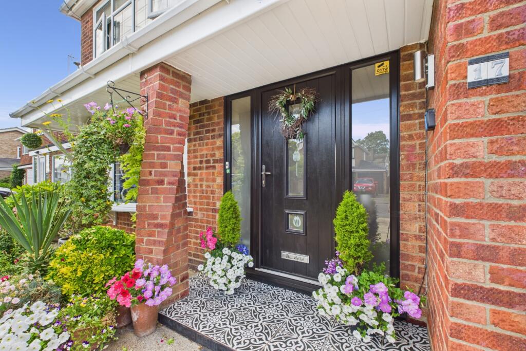 EweMove Spalding - St Andrews Road - Front