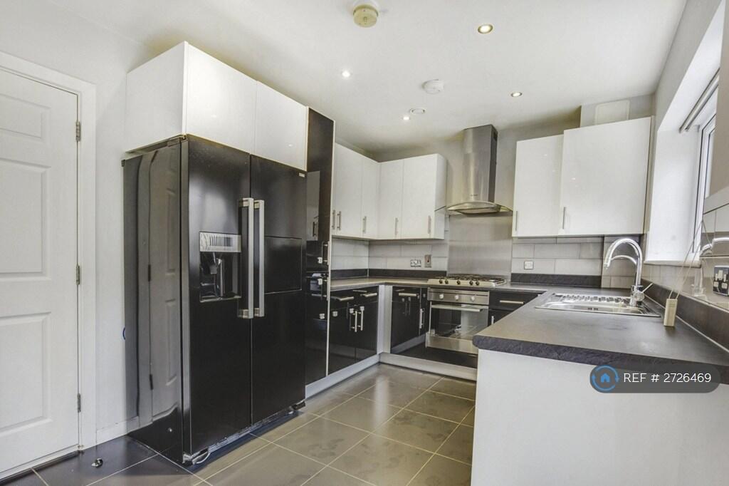 Kitchen 1
