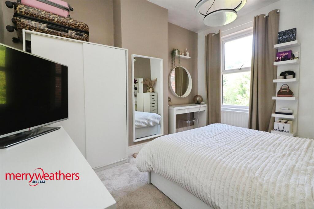 REAR BEDROOM ONE