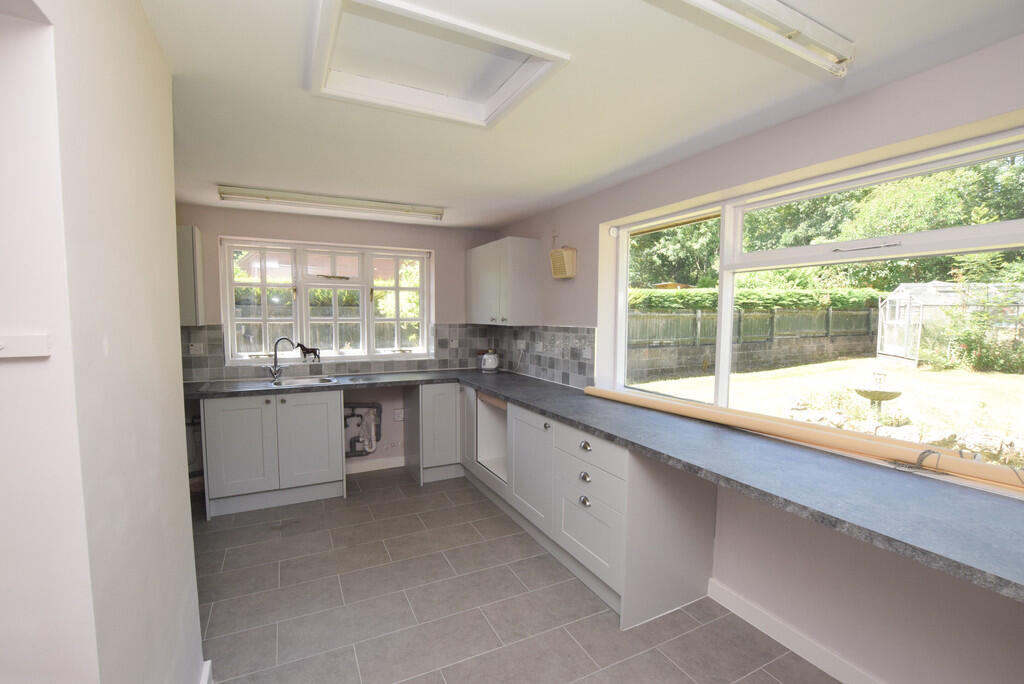 Kitchen1_edited