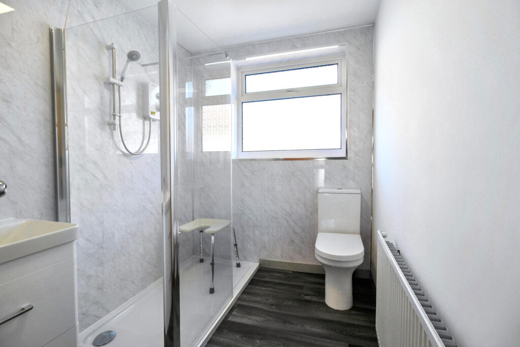 shower room.JPG