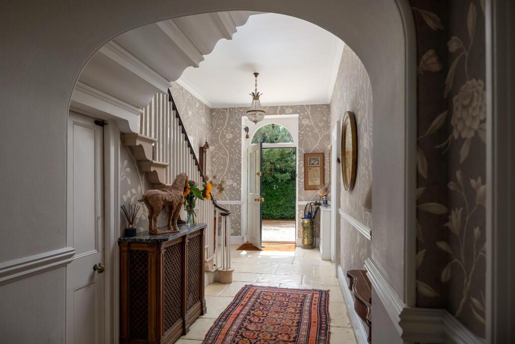 12 - Rockstowes Hill - GL11 5AF - Web.jpg