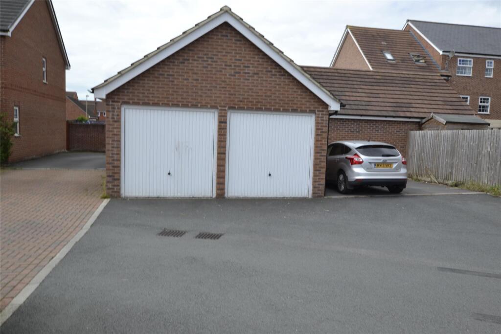 Garage &amp; Parking