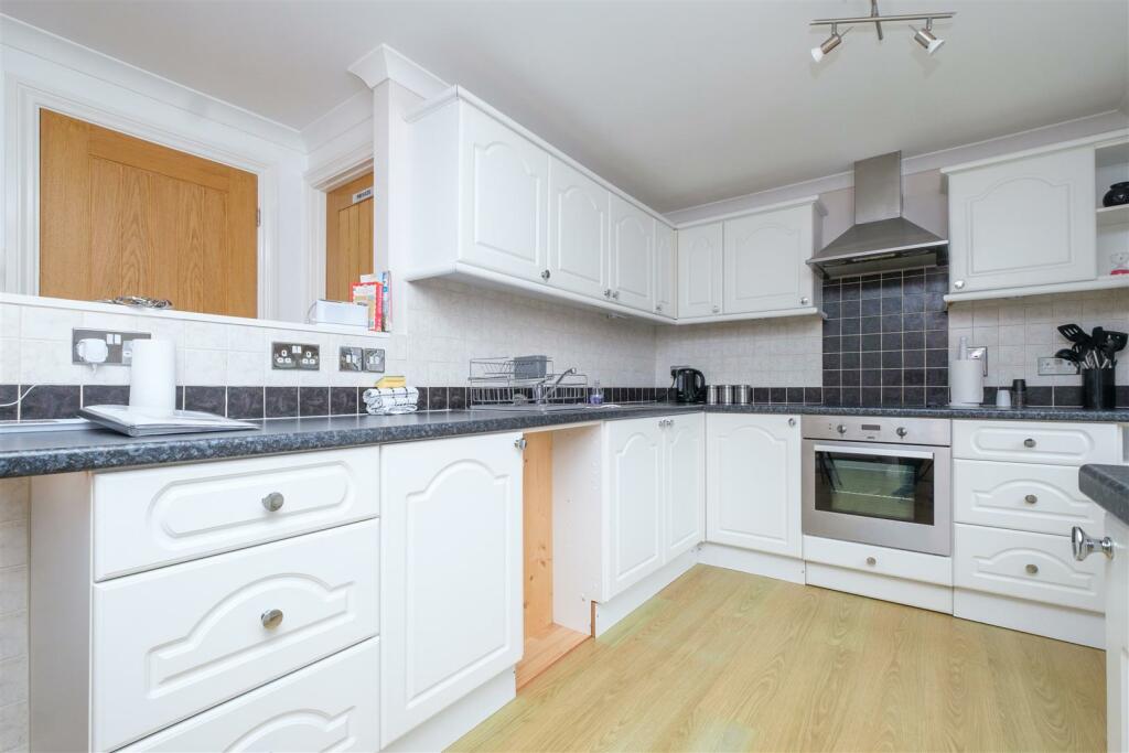 Parry Keveral Bay Cottage-2.jpg