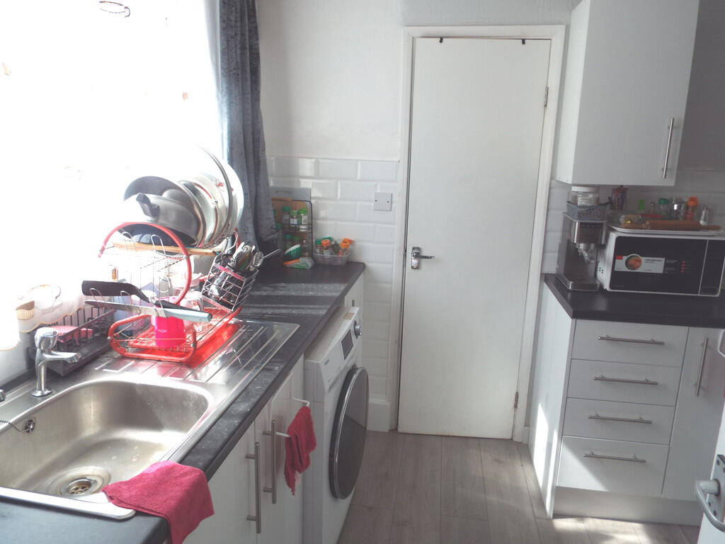 215a Kitchen