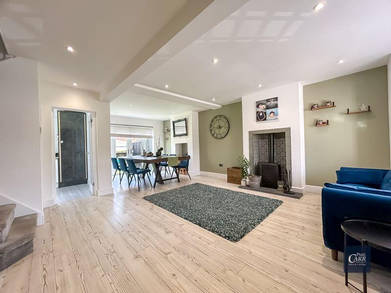 Photo 37