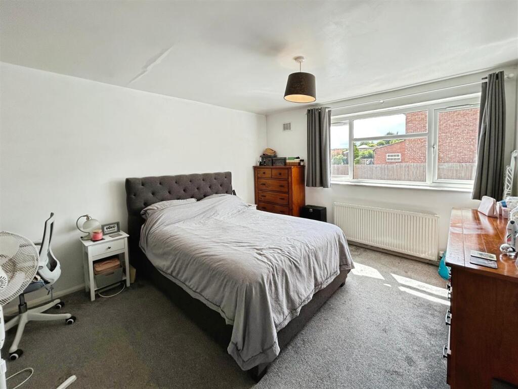 86c0eb6b-E-4EE4-9C85-2D8953CE3911-2048-0000014DD60