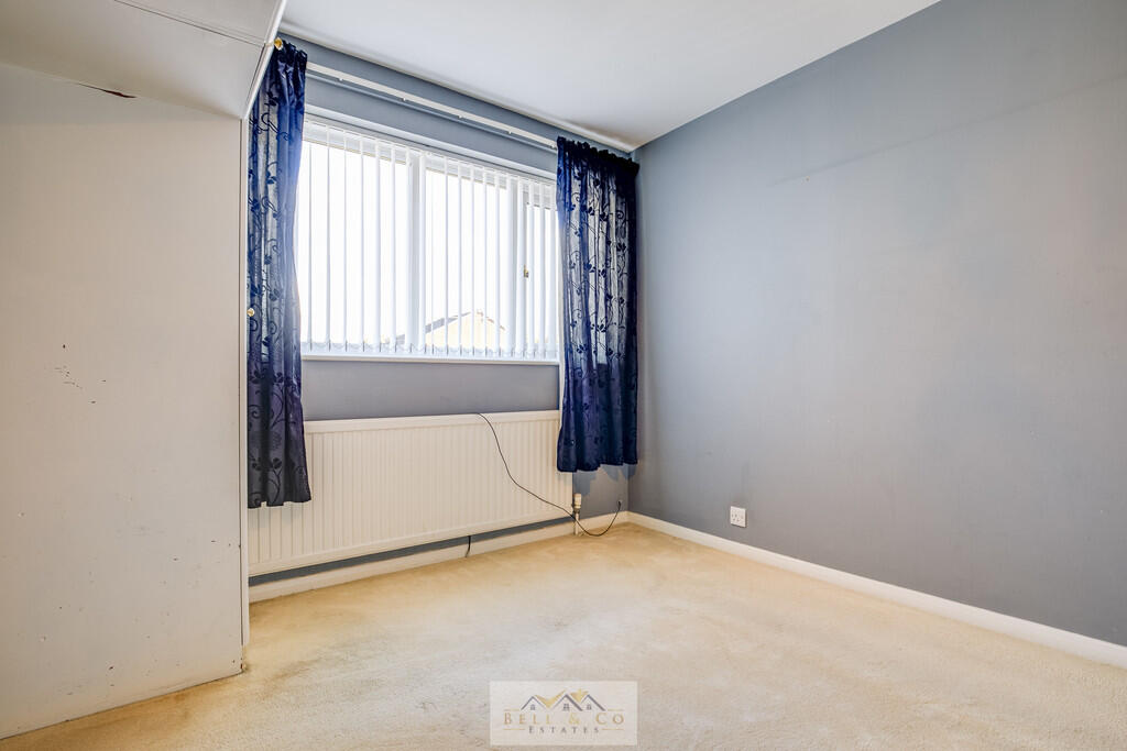 Bedroom 2.3