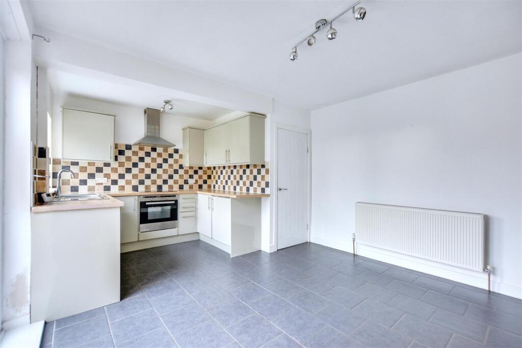 Kitchen Diner_1.jpeg