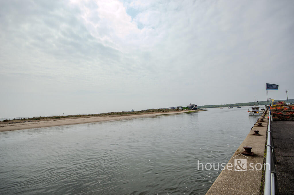 Quay - Copy
