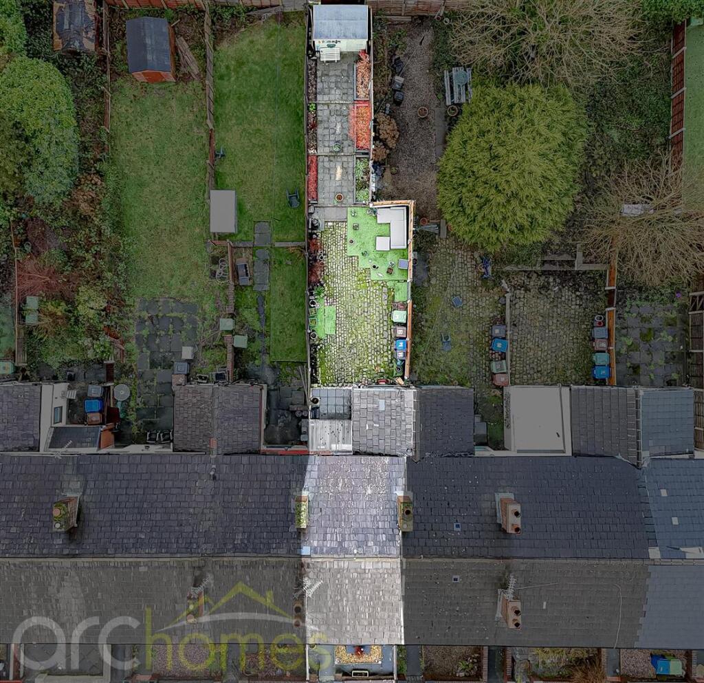 dji_fly_20250103_103710_0002_1735904059796_photo-E