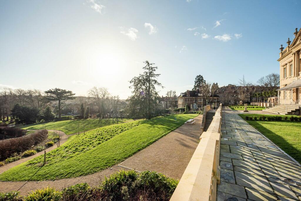 Grounds_3.jpg