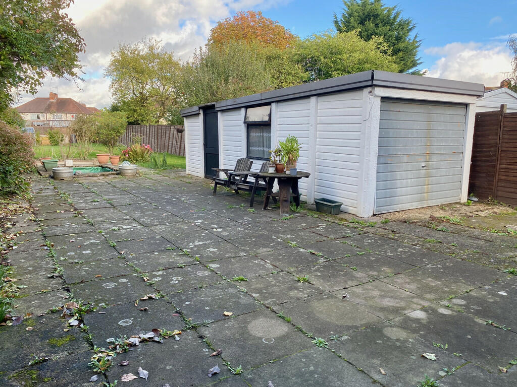 Garage &amp; Pati...