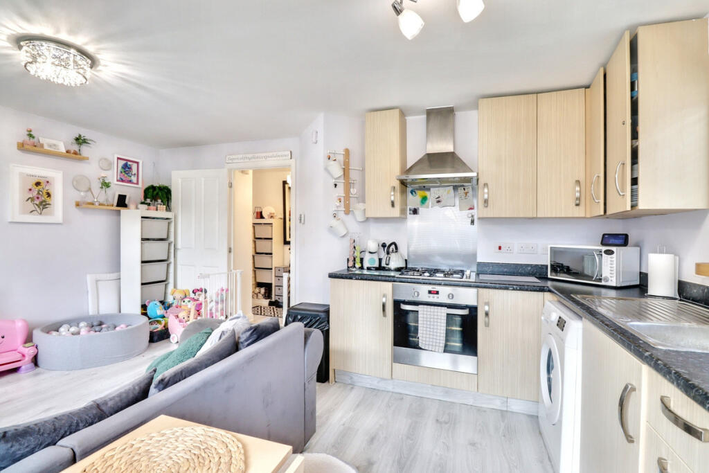 Kitchen/Living Room