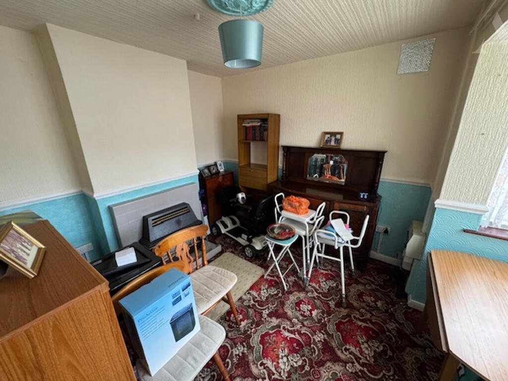 327 Cotterills Lane Lounge 2