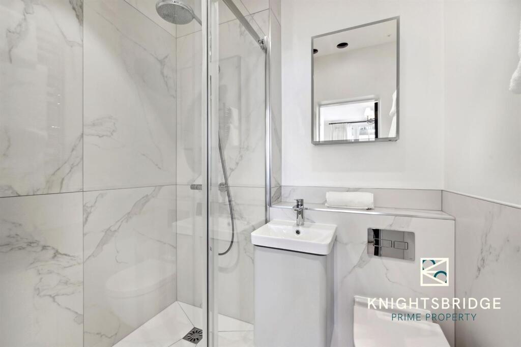 4 Chester Sq (30).jpg