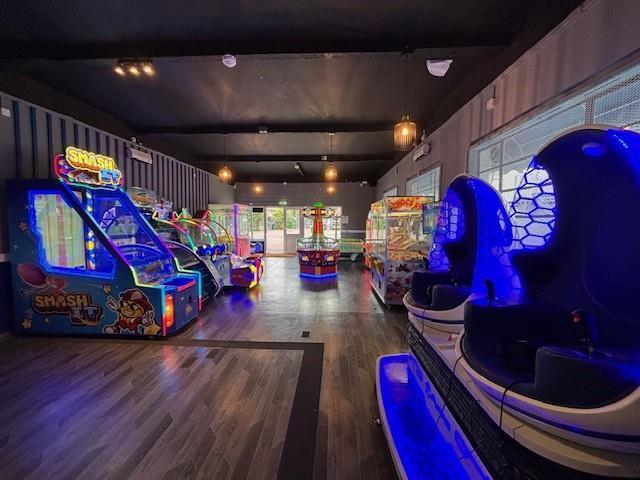 amusements..jpg
