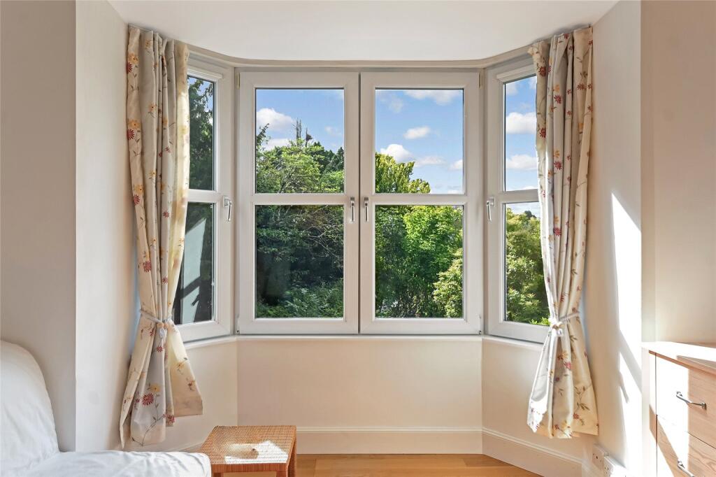 Bay Window
