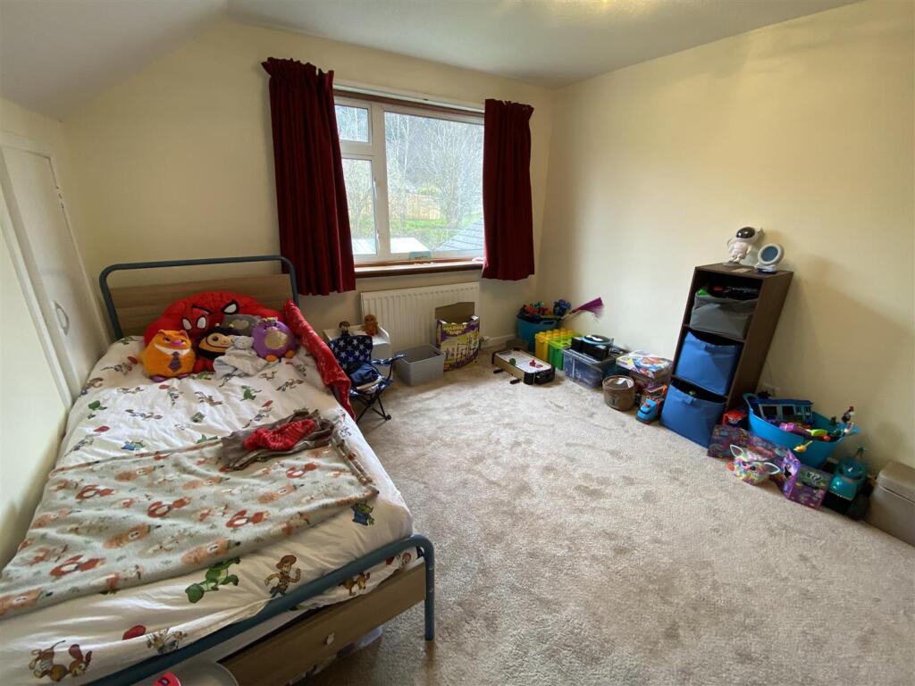 BEDROOM 22.JPG