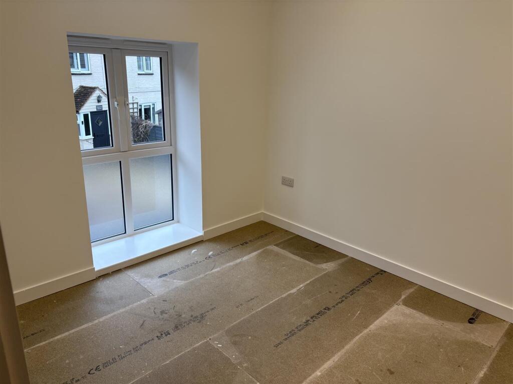 2nd Bedroom.jpg