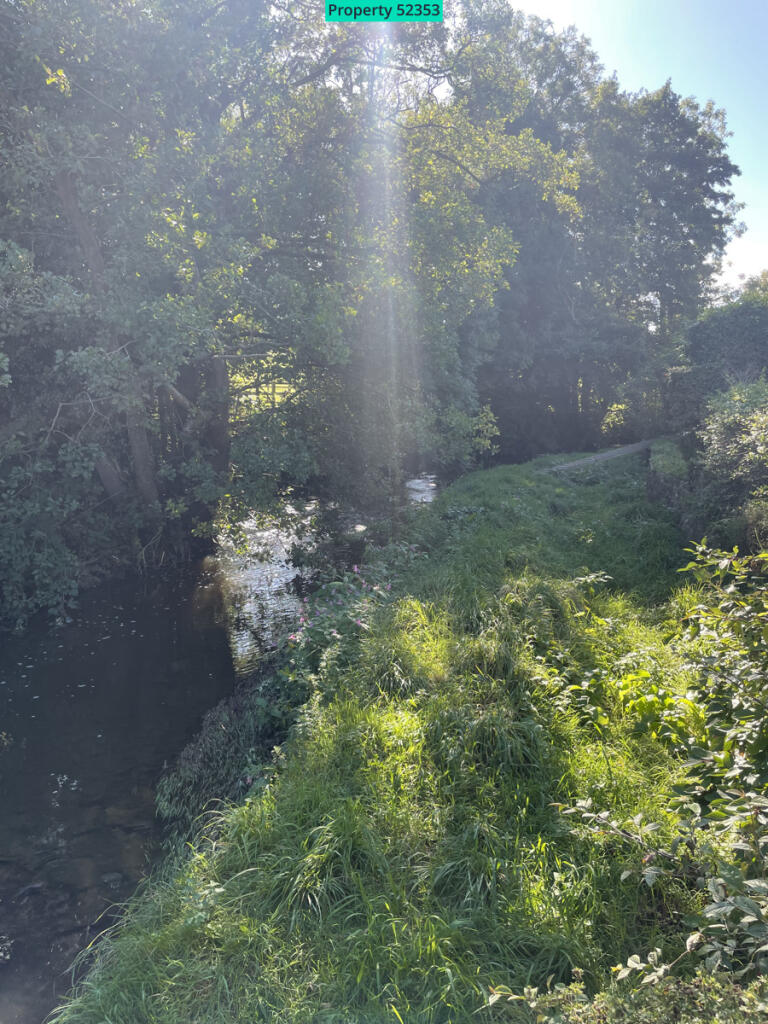 Thornton Beck, 200 yrds away