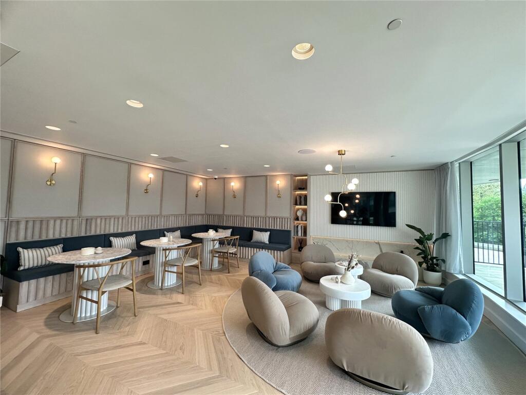 Dining Suites