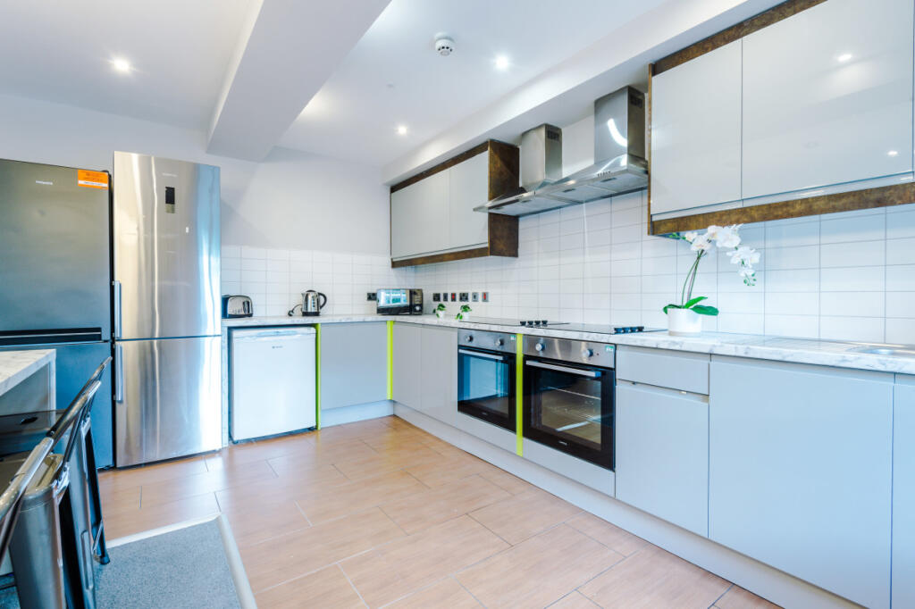 Jesmond View, Block A, Flat 4, Kitchen 2