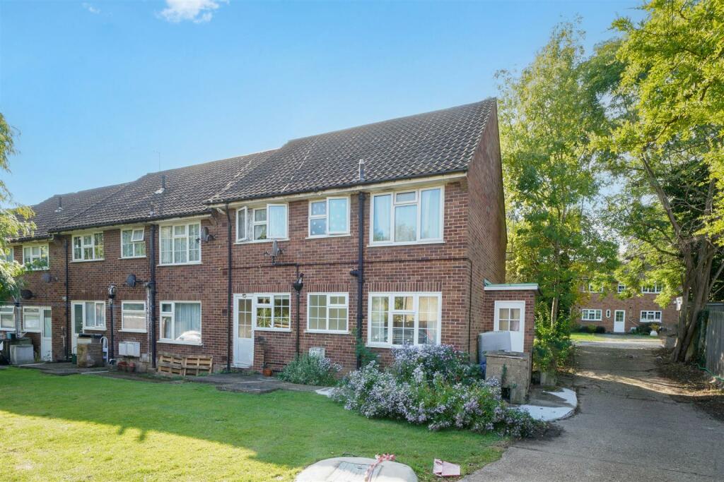 50 Elms Lane - eyZgFhiqsXKvnKmU3Kgb.jpg
