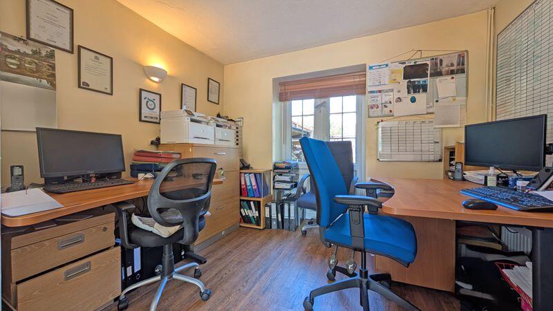 OFFICE 