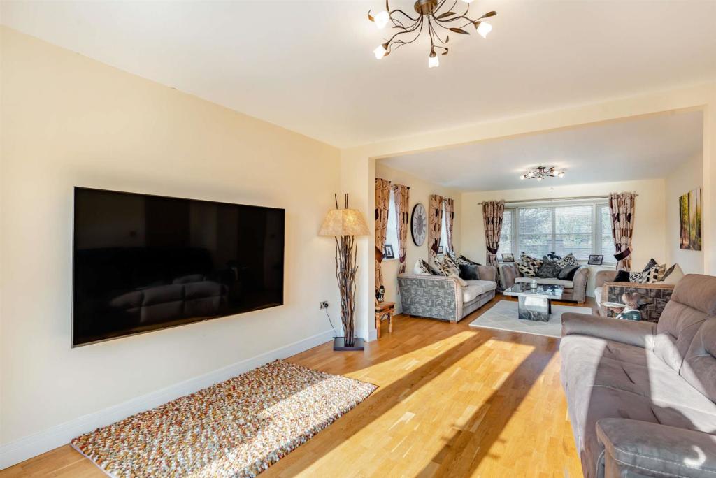 8539368-interior12-800.jpg