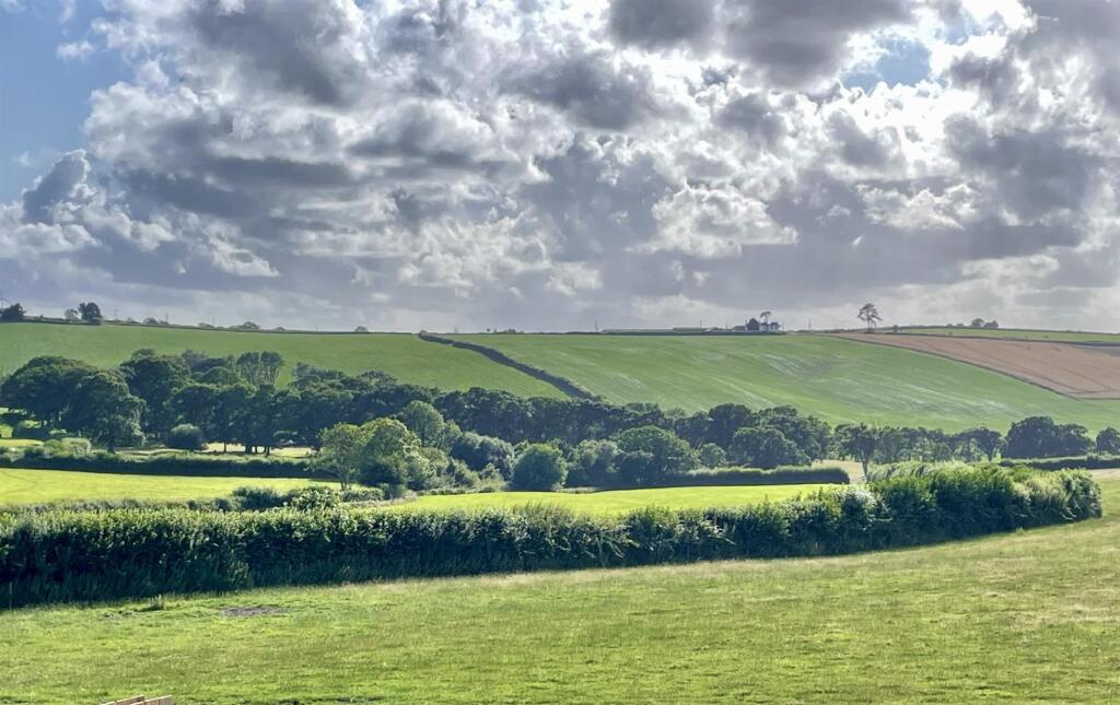 Greenacres 1.jpg