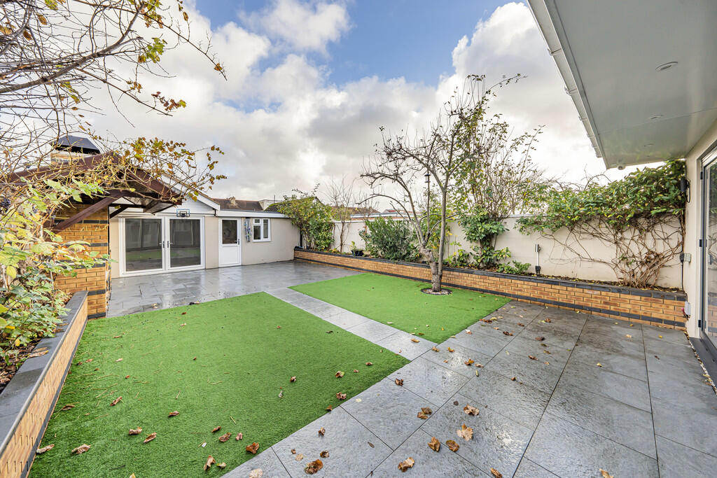 Photo Nov 28 2025...