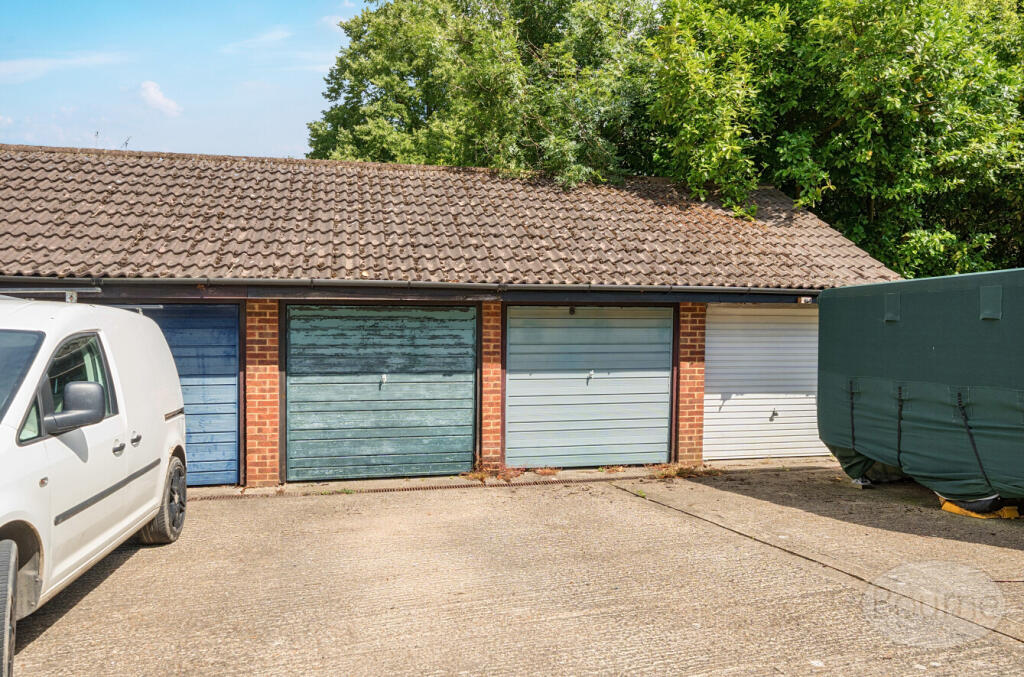 d51864ba-dd02-411...