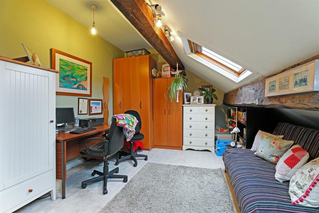 34 St Albun&#39; Aue._32. Photoneg.co.uk.jpg