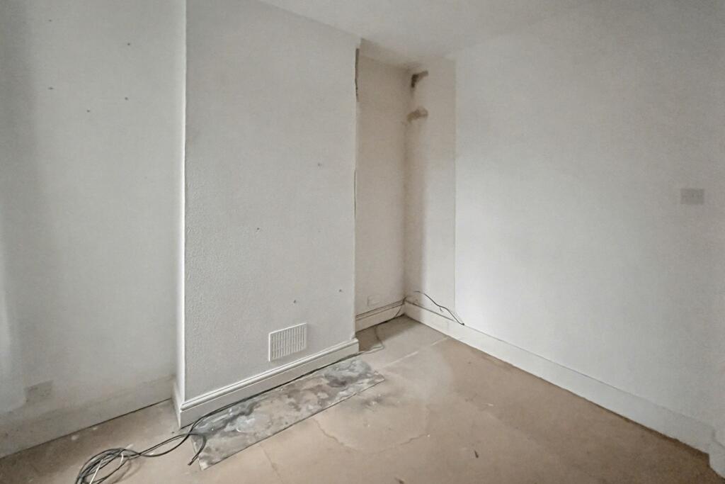 Flat A, 25 Trevor Road, Wimbledon, London, SW19 3PW