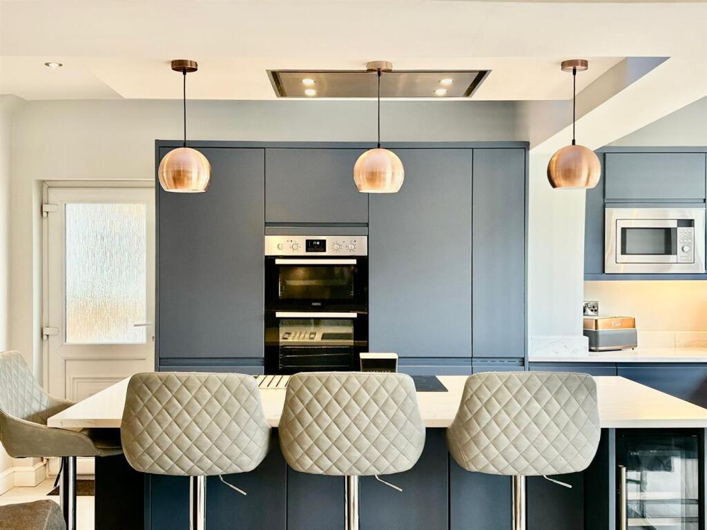 PHOTO-2025-07-15-10-12-29 2.jpg