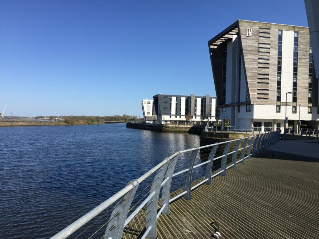 Water Front The Decks