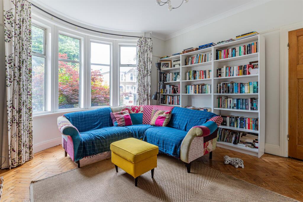 Princes Street 37-20.jpg