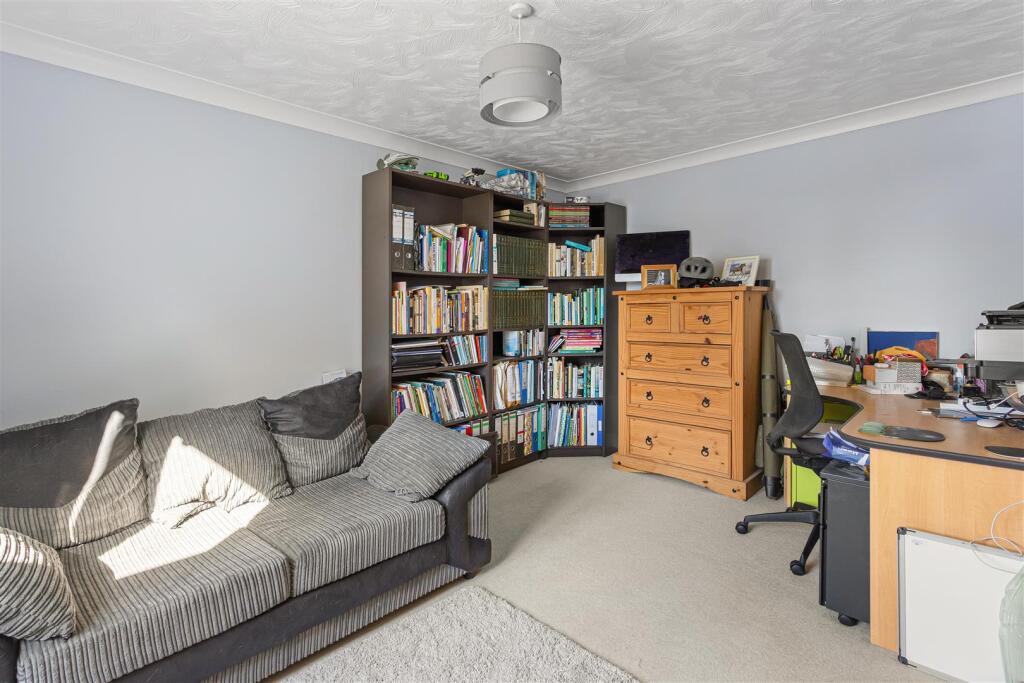 7_Beech_Tree_Court_37.jpg