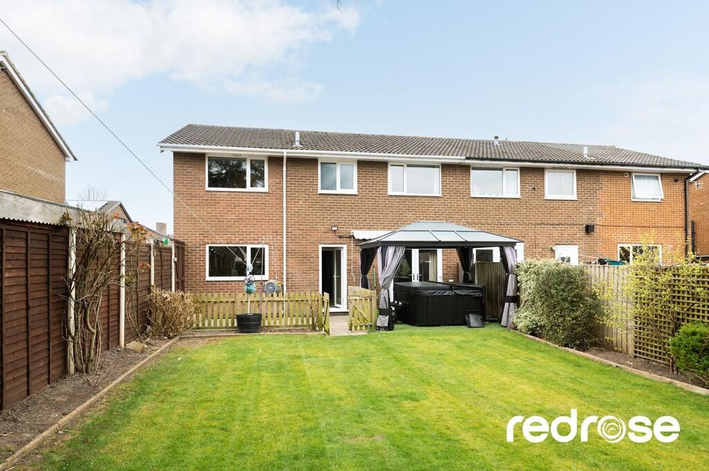 web_18 Harlech Dr...