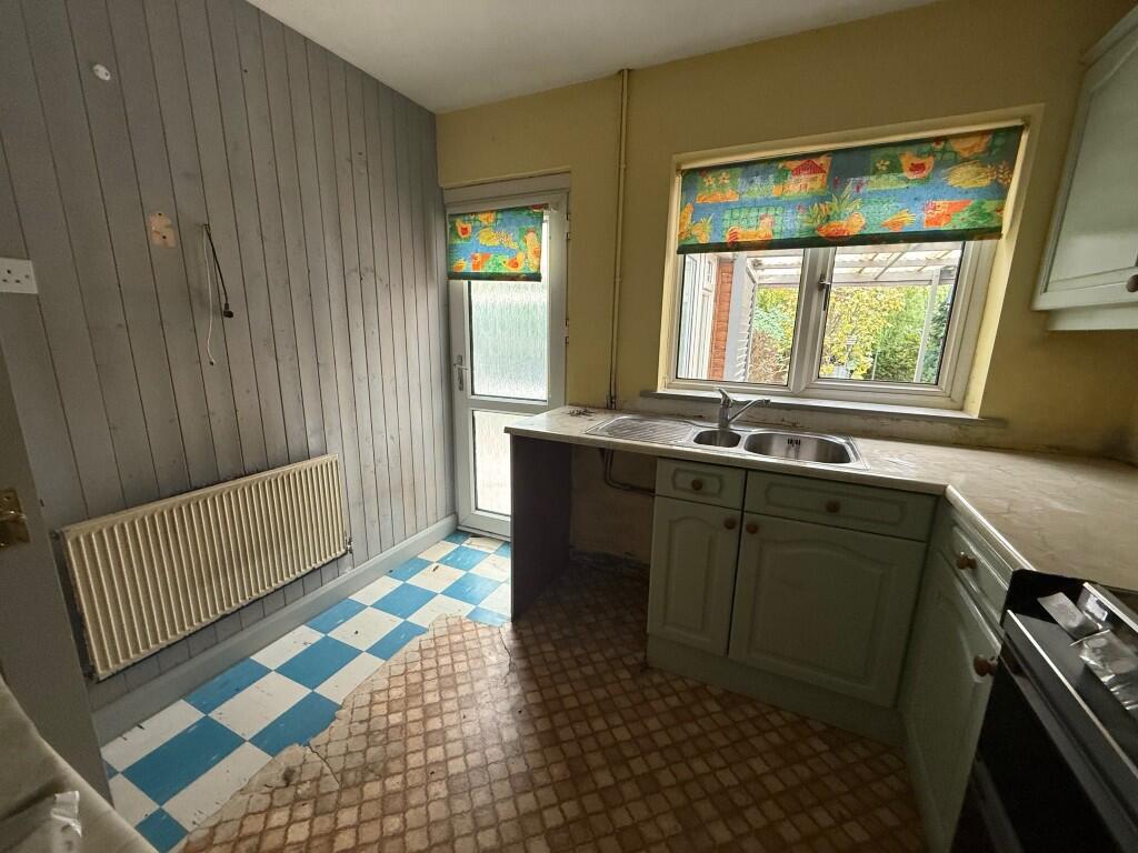 Internal 8  Medium  T202511061138.jpg