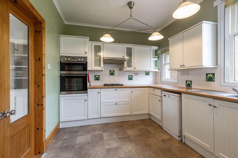 Breakfasting Kitchen