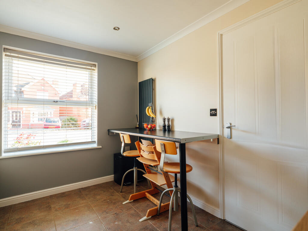 Kitchen / Breakfast Room