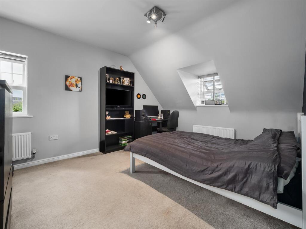 22 St Peters Way-39.jpg