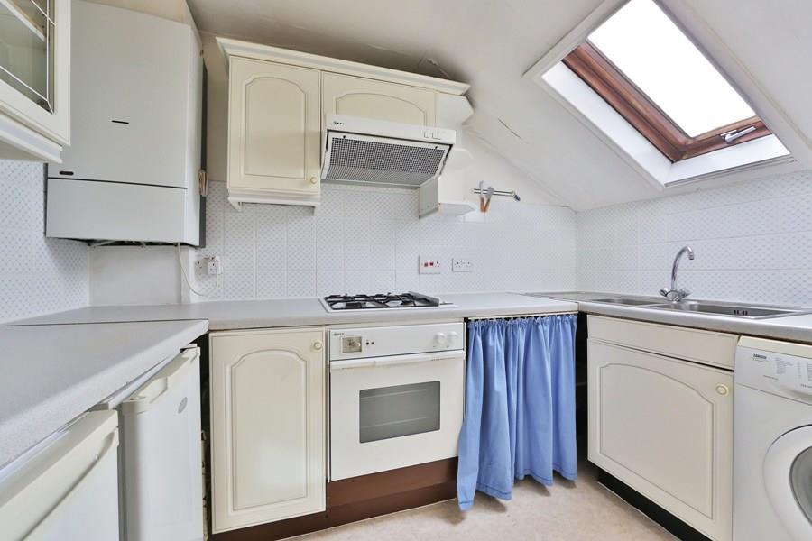 3_33_leathwaite_road