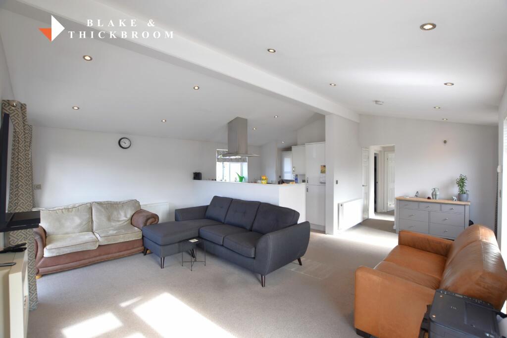 LOUNGE/KITCHEN/DINER
